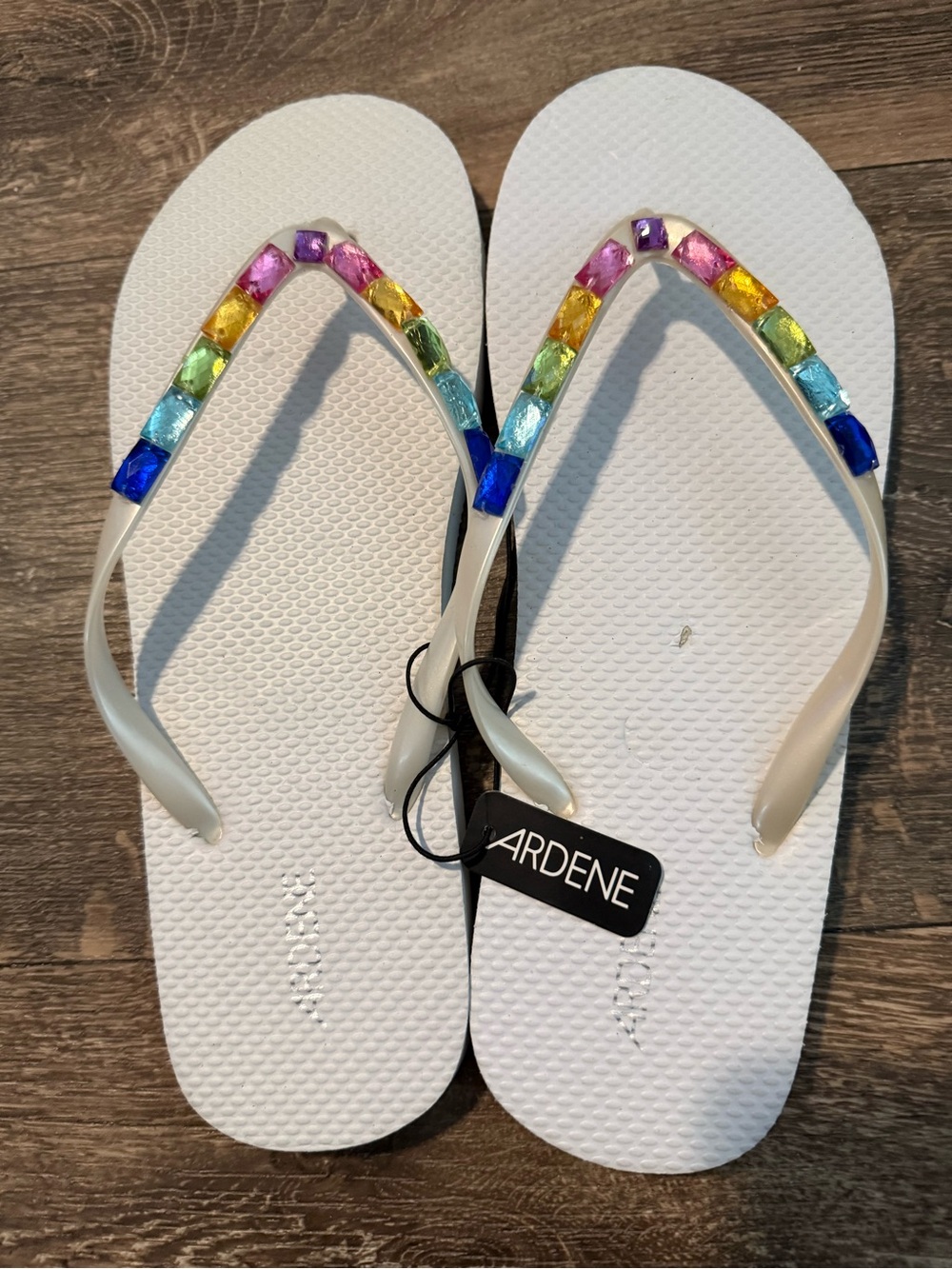 Ardene White Flip Flops with Silver Logo